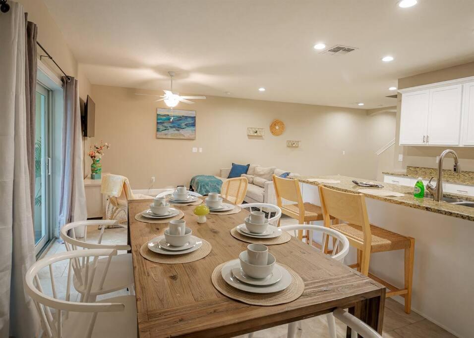 הוילה Daytona Beach Shores Beach Bliss - 5 Min Walk To Beach - Family Retreat מראה חיצוני תמונה